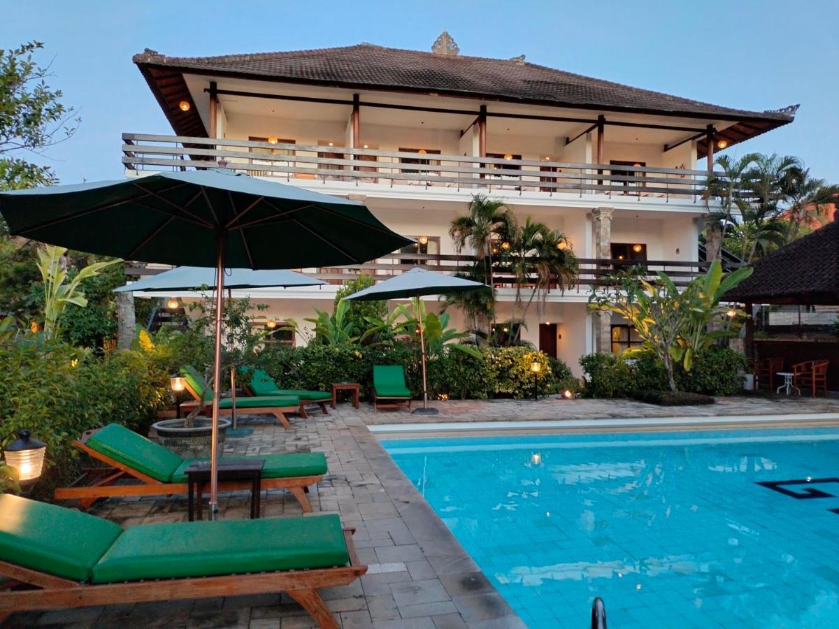 Hotel Grand Kumala Bali Легиан Экстерьер фото