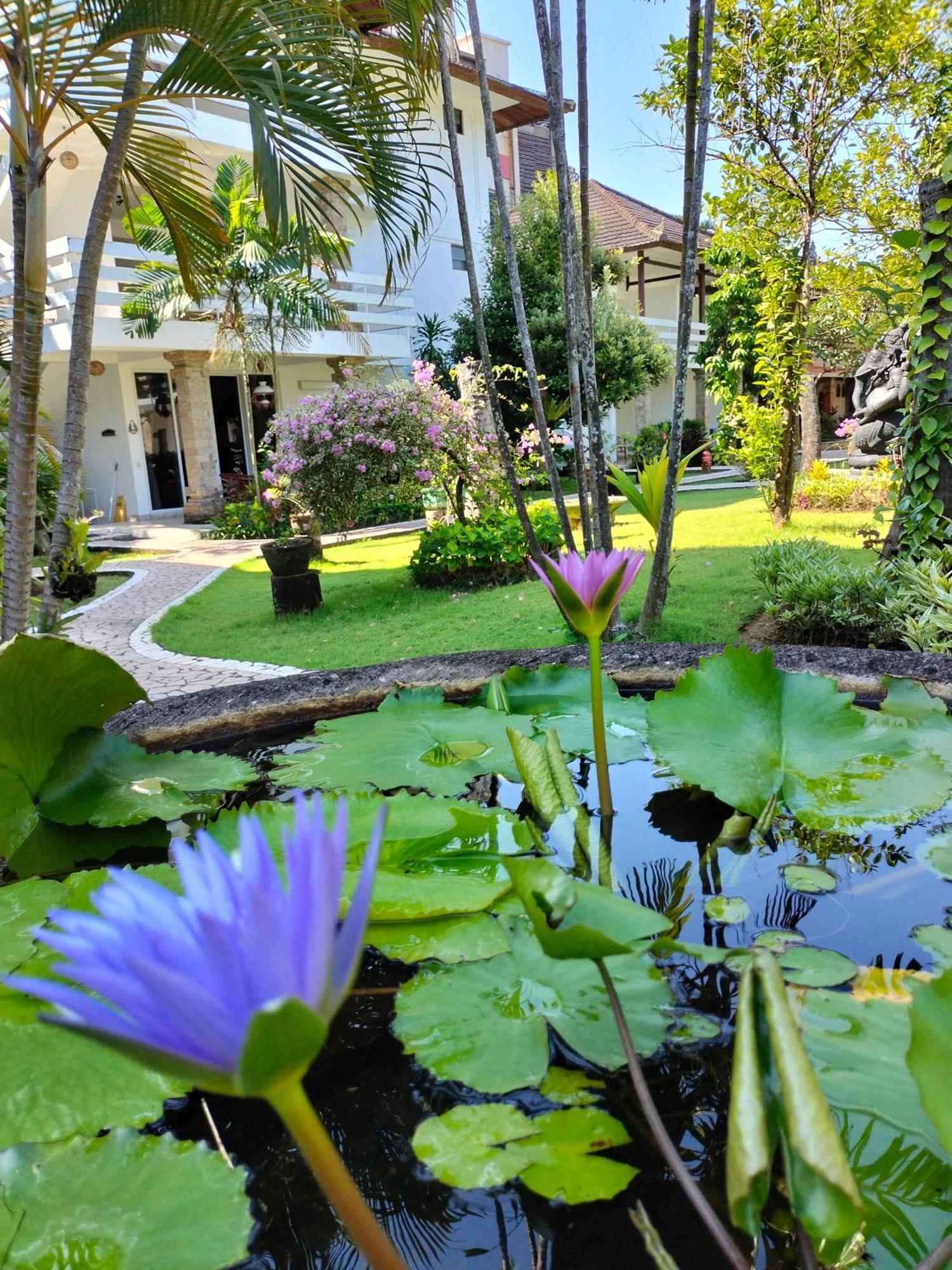 Hotel Grand Kumala Bali Легиан Экстерьер фото