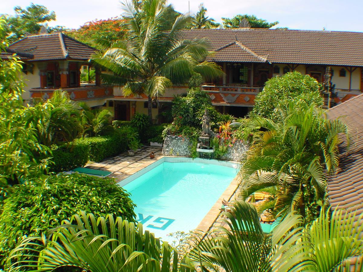 Hotel Grand Kumala Bali Легиан Экстерьер фото